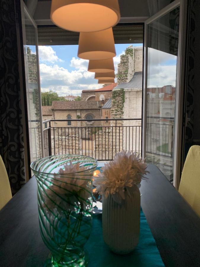 Sg Apartamentos La Casa De La Catedral Vut47-240 Вальядолід Екстер'єр фото
